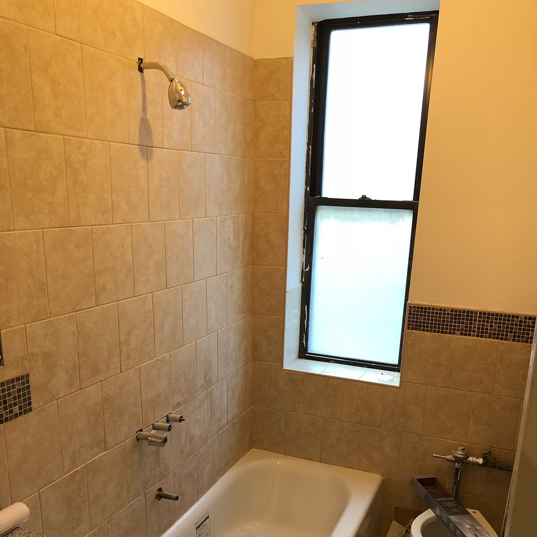 Bathroom tile and tub surround